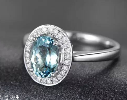 海藍(lán)寶可以戴著睡覺(jué)嗎？整片海洋都在你手上了