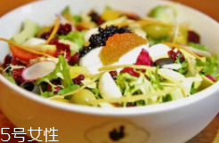 飲食護(hù)膚究竟有沒有效？不挑食才護(hù)膚