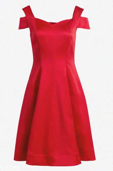 冬天紅色衣服怎么搭配？冬天就要紅