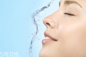 常見保濕成分有哪些？保濕三類原料要知道