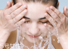 洗面奶有哪些常識？同一部位只需洗20秒
