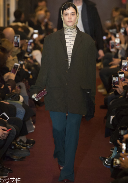 vetements2018秋冬系列服裝怎么樣_好看嗎？
