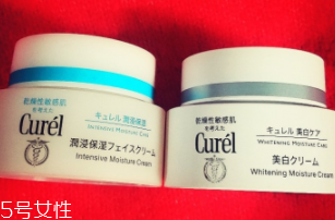 Curel乳霜早晚都能用嗎？夜間用最好