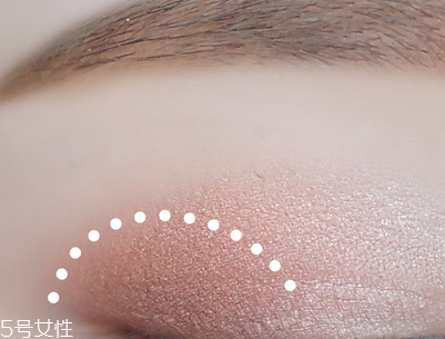 學(xué)生素顏妝怎么畫(huà)？小心機(jī)get