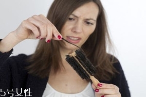 女人為什么經(jīng)常掉頭發(fā)？從根本找原因