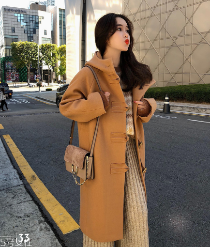 大衣干洗一次多少錢(qián)？不同地區(qū)收費(fèi)不同