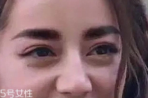 眉型常見失誤有哪些？眉頭壓實很難看