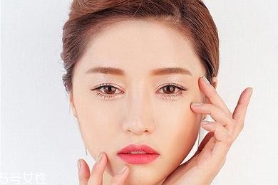 眼線液筆不出水怎么辦？畫眼線的常見(jiàn)誤區(qū)