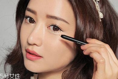 眼線液筆不出水怎么辦？畫眼線的常見(jiàn)誤區(qū)