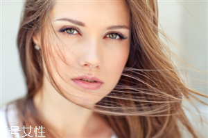 經(jīng)期能做雙眼皮嗎？割雙眼皮失敗方法