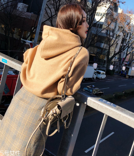衛(wèi)衣洗了會縮水嗎？不同面料區(qū)別對待