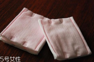 化妝棉和卸妝棉有什么區(qū)別？化妝棉功能更全