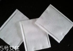 化妝棉可以用作粉撲嗎？要掌握正確方法