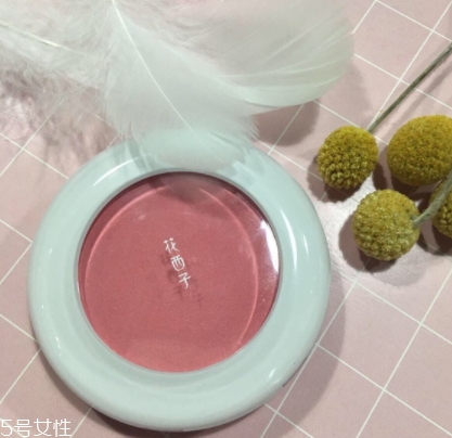 花西子是什么牌子？國(guó)貨新星品牌