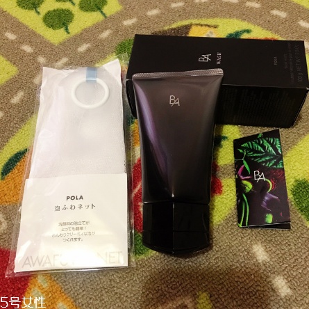 pola黑ba洗面奶好用嗎？挑不出毛病的一款洗面奶