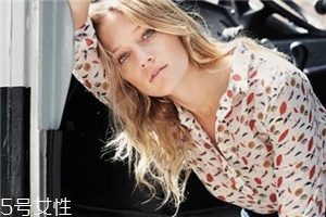 sezane是什么牌子？法式浪漫的小眾品牌