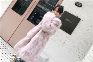 皮草可以用雪洗嗎？聽(tīng)聽(tīng)專家怎么說(shuō)