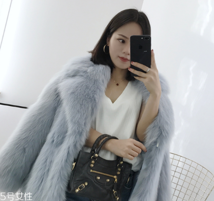 皮草不洗可以嗎？每年最少干洗一次