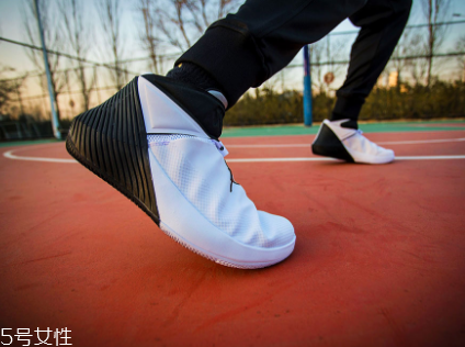 jordan why not zer0.1威少首款簽名鞋實(shí)戰(zhàn)測評(píng)