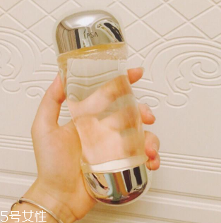 油性肌膚適合用什么品牌的護(hù)膚品？這6款產(chǎn)品拯救大油田