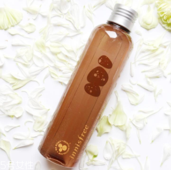 油性肌膚適合用什么品牌的護(hù)膚品？這6款產(chǎn)品拯救大油田