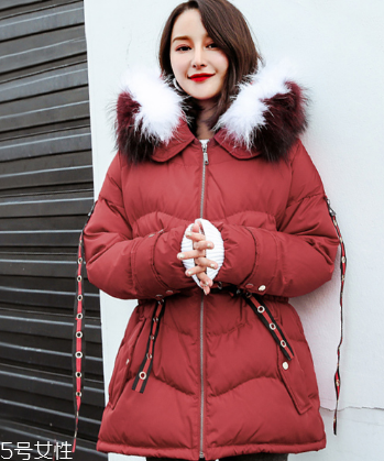 冬天穿什么羽絨服顯瘦？教你做冬日小妖精