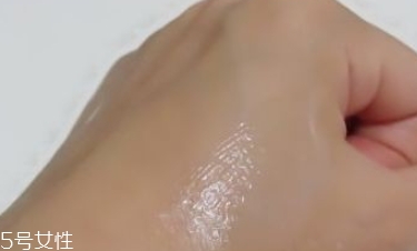 紀(jì)梵希水漾活妍面霜好用嗎？冰淇淋質(zhì)地的面霜評測