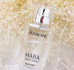 皮膚不吸收護(hù)膚品怎么回事？光用乳液面霜遠(yuǎn)遠(yuǎn)不夠