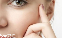 自然性的化妝品更安全嗎？警惕過敏源傷害肌膚