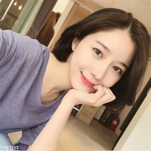女生發(fā)質(zhì)軟適合什么發(fā)型？胖圓臉顯瘦發(fā)型參考