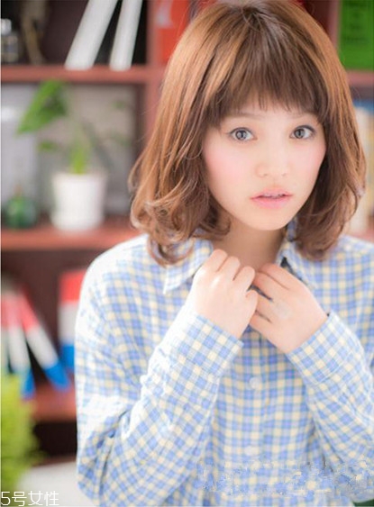 短發(fā)卷發(fā)怎么弄好看？裴秀智發(fā)型同款get