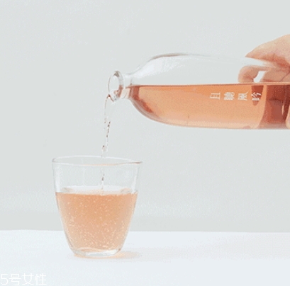 且聽風(fēng)吟玫瑰酒好喝嗎？哪里買？