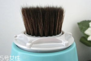 科萊麗粉底刷頭怎么用？Tati女神最愛的粉底刷頭