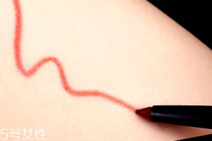 唇膏筆怎么削？原來你一直都用的錯(cuò)誤方式