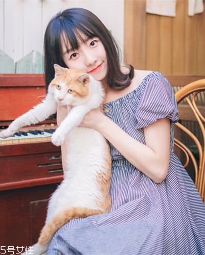 小個(gè)子女生適合什么發(fā)型？蓬松隨意效果