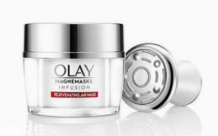 OLAY有哪些單品值得買？初老肌美白就選它