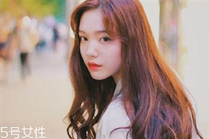 矮個子女生什么發(fā)型顯高？換個發(fā)型瞬間百變
