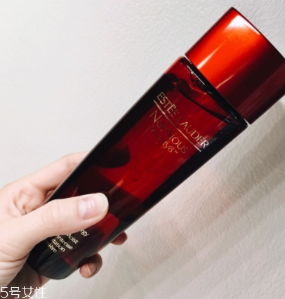雅詩(shī)蘭黛紅石榴和雪花秀滋陰哪個(gè)好？