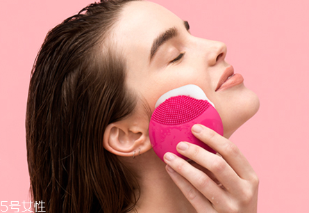 foreo luna潔面儀孕婦可以用嗎？購買孕婦專用品牌