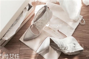 vince camuto是什么牌子？氣質(zhì)型高跟鞋品牌
