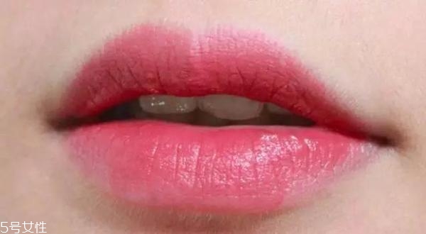 日常色口紅哪個牌子好？m字唇更好看