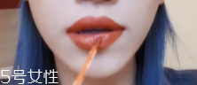 怎么變成櫻桃小嘴？大嘴唇變小攻略