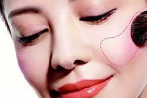 長(zhǎng)臉型怎么打腮紅？視覺(jué)上縮短臉型