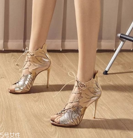 casadei是什么牌子？意大利美腿神器