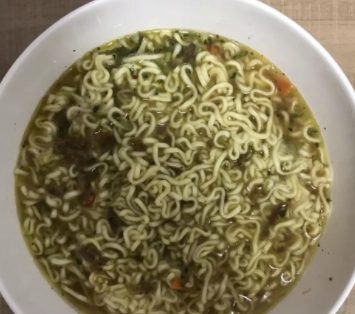 藤嬌牛肉面和藤椒牛肉面哪個(gè)好吃？統(tǒng)一和康師傅的對(duì)決
