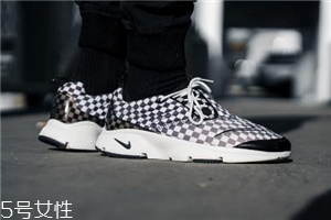 運動鞋鞋面發(fā)黃怎么辦？清洗方法要注意