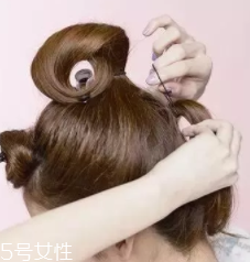 馬尾怎么扎顯臉小？馬尾位置越高越精神