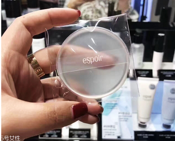 espoir艾絲珀硅膠粉撲好用嗎？硅膠粉撲非常受歡迎