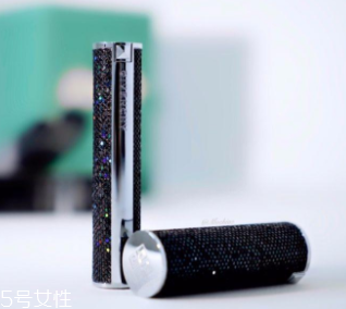2018今年MAC和紀(jì)梵?？诩t哪個(gè)值得買(mǎi)？紀(jì)梵希低調(diào)奢華