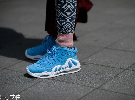 運動鞋不能水洗怎么辦？濕抹布輕微擦拭
